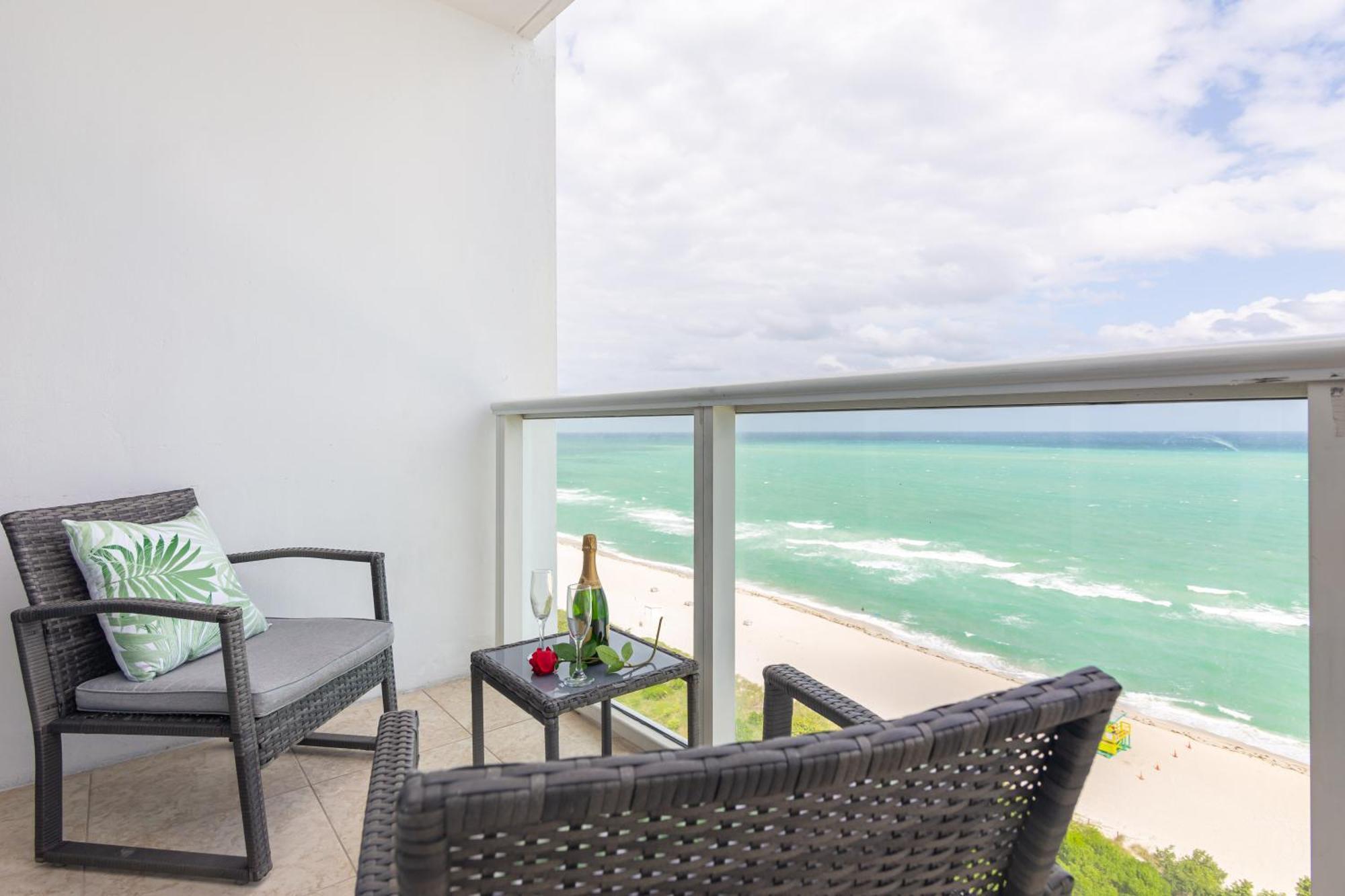 Girasole Rentals Suites Miami Beach Exteriér fotografie