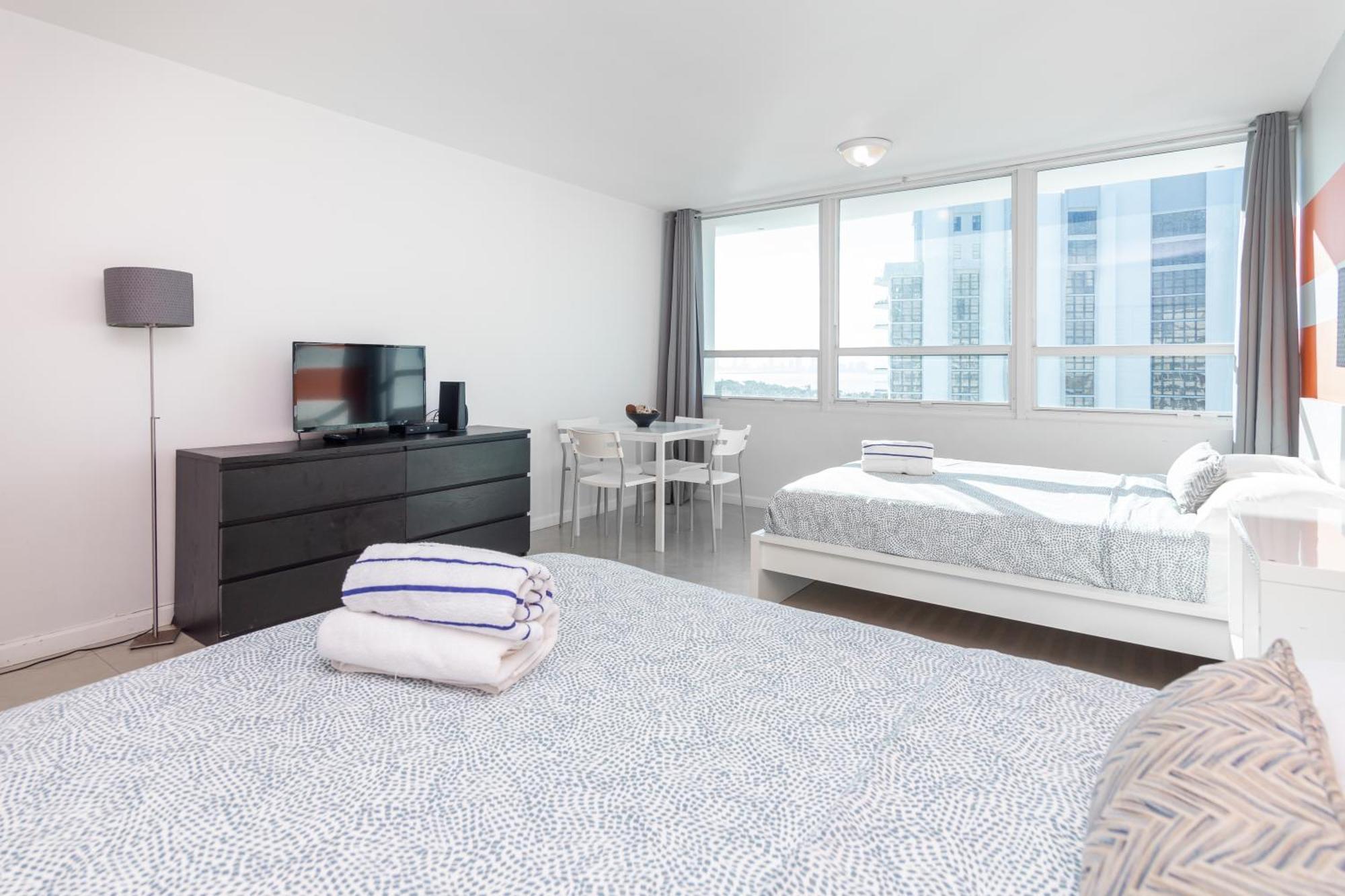 Girasole Rentals Suites Miami Beach Pokoj fotografie